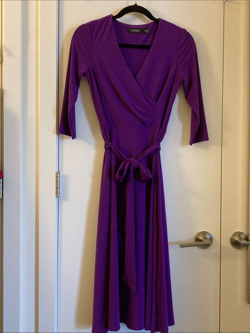 Lauren Ralph Lauren Purple Surplice Midi Stretch Dress, size 00